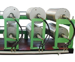 輥筒式膠片冷(lěng)卻機(jī) 輥筒(tǒng)式膠片冷卻機