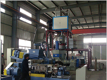 自動投料（liào）色母生產線