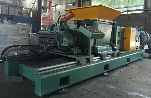 雙(shuāng)螺杆混煉擠出片(piàn)機1.jpg 雙螺杆混煉擠出片機1.jpg