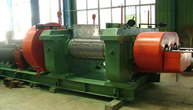 膠料(liào)粉碎稱量輸送係統 膠(jiāo)料粉碎稱量輸送係統